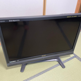 取引決定済み)テレビ　AQUOS 37インチ
