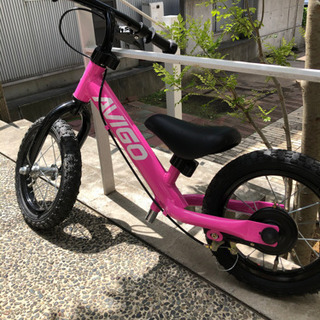 【お譲り先決定】ストライダー　AVIGO トレーニングバイク　トイザラスの画像