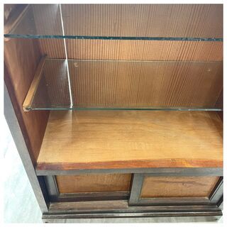 ガラスケース　飾り棚　小ぶり　アンティーク　インテリア　オブジェ　ショーケース