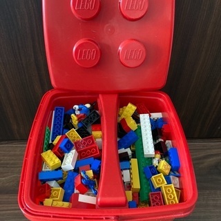 <取引成立・受付終了です>：【中古品】レゴブロック（赤バケツ）