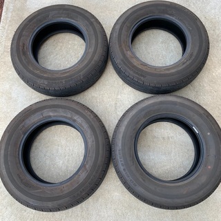 ブリヂストン　エコピア　195/80R15 107/105 LT