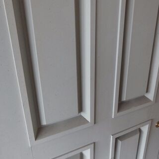 取引中／4万円／リユース建て具／重厚装飾ドアをペアで。西洋アンティーク調深彫りドア リニューアル 改装。特注品の画像