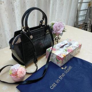 cat in theclosed 黒　本革　新品　ハンドバッグの画像
