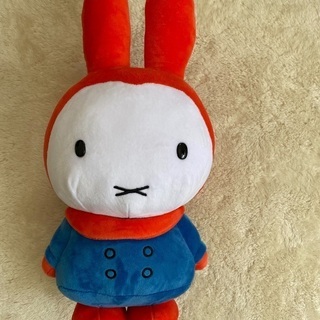 ミッフィー　ぬいぐるみの画像
