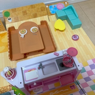 【中古】リカちゃんハウス　おしゃべり♪キッチンゆったりさんの画像