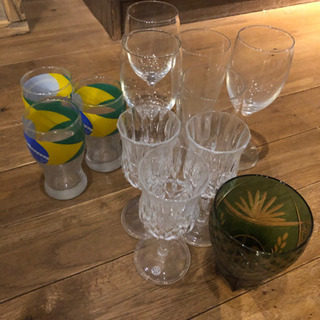 ワイン、シャンパングラス他の画像