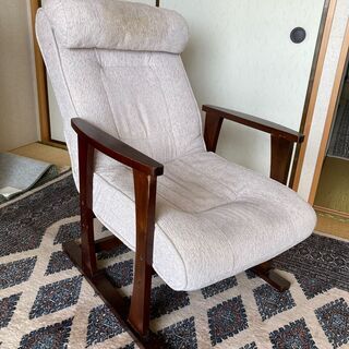 リクライニングチェア