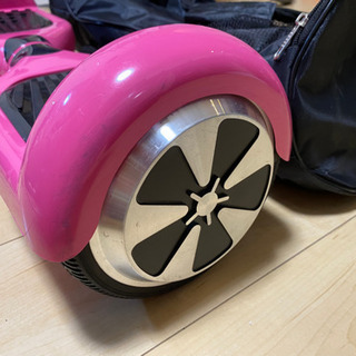 使用回数少]セグウェイ バランススクーター ピンクカラー
