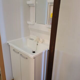 1日333円！駅まで1分！完全個室✿全部屋窓あり✿ - 不動産