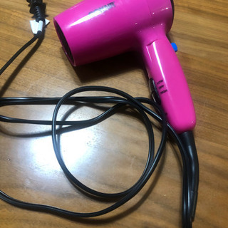 ドライヤーの画像