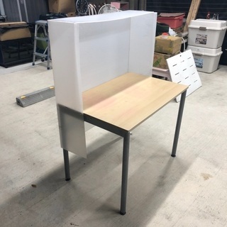 【お取引中】プラダン付き作業台の画像