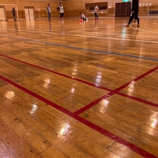 フットサル一緒にやりませんか？ε”ε”ε”(ﾉ* •ω• )ﾉー⚽️