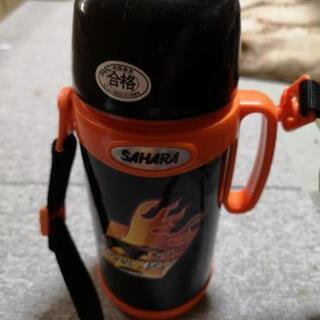 水筒男の子