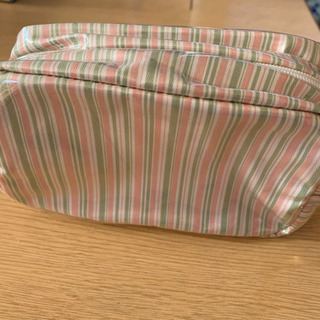 ポーチ 差し上げます！！