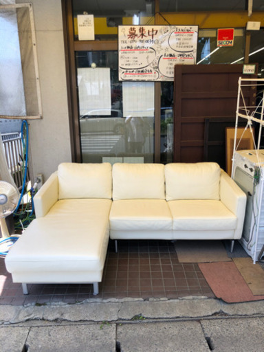 ホワイトソファー・L型ソファー・大型ソファー・ファミリー向けソファー