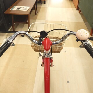☆美品 サイクルベースあさひ キッズカスタム18インチ (赤・ 籐風バスケット) 札幌市清田区の画像