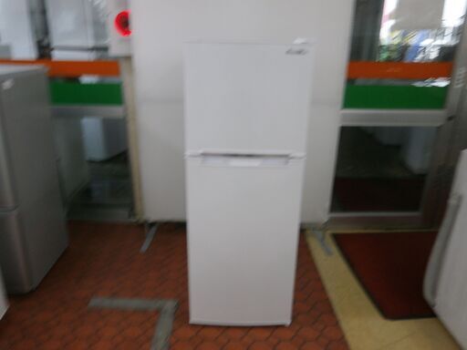 ID 968614　 2ドア　A-Stagc　138L　２０１９年　ARH-138L02WH