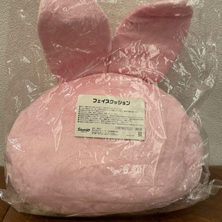 ハローキティぬいぐるみの画像