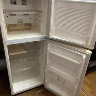 シャープ製　2ドア冷凍、冷蔵庫　完動品　1人から2人用ですの画像
