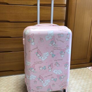 値下げ　キャリーケース　旅行バック　サンリオの画像