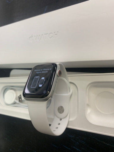 【美品】 Apple Watch Series6 GPS＋Cell MG2C3J/A 44mm シルバーアルミニウムケース ホワイトスポーツバンド  中古 本体  セルラー A2376  2021/05/10