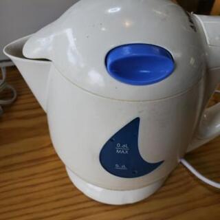 ドリテック　電気ケトル　ワクワクケトル　0.8Lの画像