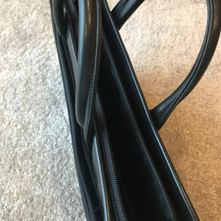 ビジネスバッグの画像