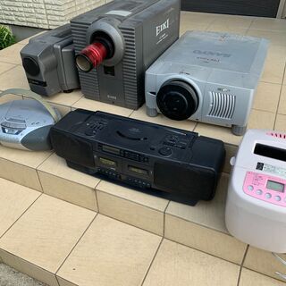 ラジカセ・ホームベーカリー・映像機器などまとめて【引取り限定・無料】