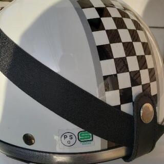 半帽ヘルメットの画像