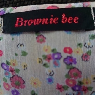 Brownie bee ワンピースの画像