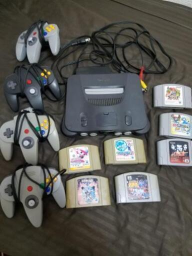 懐かしい　64本体　ゲーム　ソフト付　コントローラー4つ