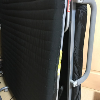 シングルベッド