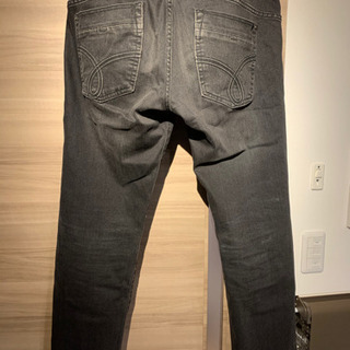 Calvin Kleinジーンズ黒(アメリカ32サイズ)の画像