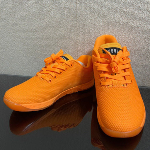 NOBULL ノーブル　スニーカー　シューズ　23.5cm オレンジ