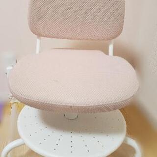 IKEA　デスクチェア　キッズ
