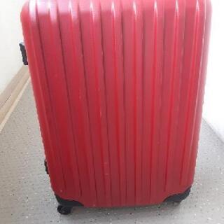 スーツケース　赤