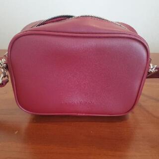 ショルダーバック　赤