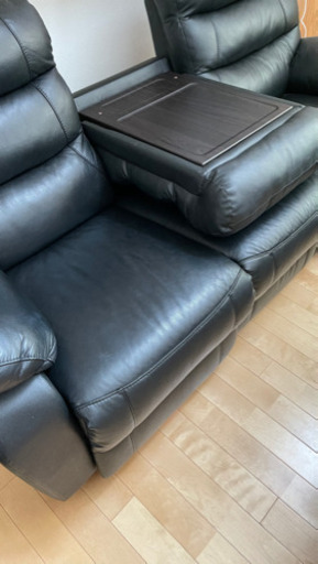 6/27日まで値下げします！早い者勝ち。リクライニングソファー３人掛け！