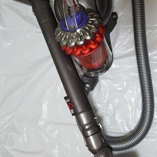 ダイソン掃除機　サイクロン式掃除機新品　セット