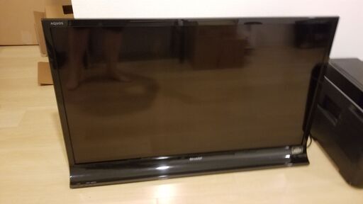 テレビ　TV SHARP 40V LC-40J9