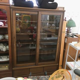 本棚☆幅120×奥行45×高さ175.5cm☆傷少なめでキレイな...