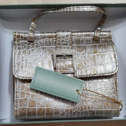 新品　財布　MAXIMO