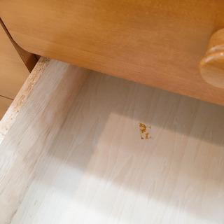 チェスト☆ライトブラウン☆レトロ感☆幅73.5×奥行39×高さ132cm☆中古品の画像