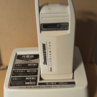BRIDGESTONE バッテリー及び充電器