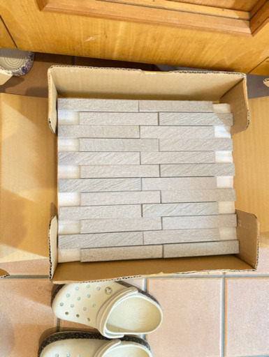 LIXILのエコカラットプラス　グラナス　ルドラ