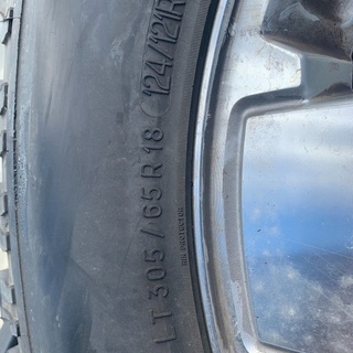 BF goodrich LT305/65R18 jeep jkラングラー ホイール付き  他JKラングラー　パーツあります。の画像