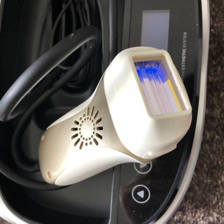 【最安値】脱毛器ケノンver4.1 ゴールド カートリッジ3個付 ケノン脱毛器 エムテック 家庭用脱毛器 ケノンの画像