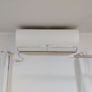 お掃除機能付エアコン　三菱霧ヶ峰　2013年製