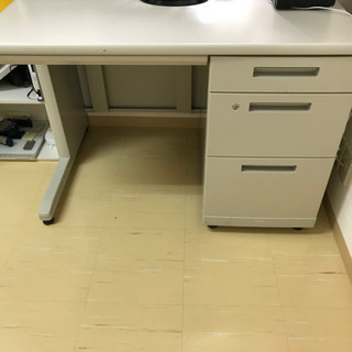 【引取り限定/差し上げます】コクヨ事務机