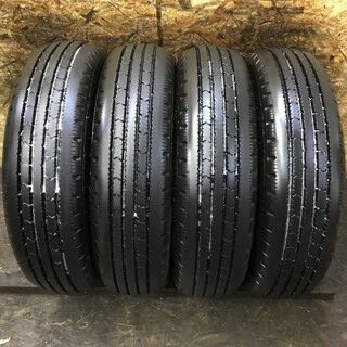 BS R202 215/70R17.5 118/116L LT 17.5インチ トラックタイヤ 夏タイヤ 4本 2017年製 バリ溝 (TU102) クレジットカード QR決済可能